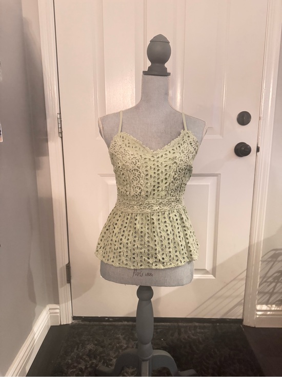 Japna Tops - Japna Lace Eyelet Peplum Cami - Green